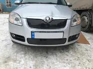 Skoda Fabia 2007–2014 Zimní kryt přední masky (2007-2010, horní) fotografie 4