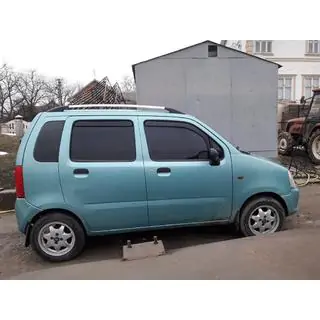 Chromované střešní ližiny fotografie 3