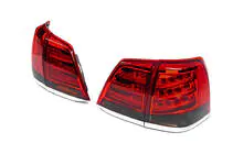 Toyota Land Cruiser 200 2007–2021 Zadní světla 2007-2015 V-3 (design Lexus 2012-2015) fotografie 2