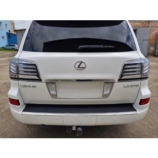Zadní brzdová světla 2012-2015 (Supercharger, 2 ks) Lexus LX570/450d 2008–2022 fotografie 2