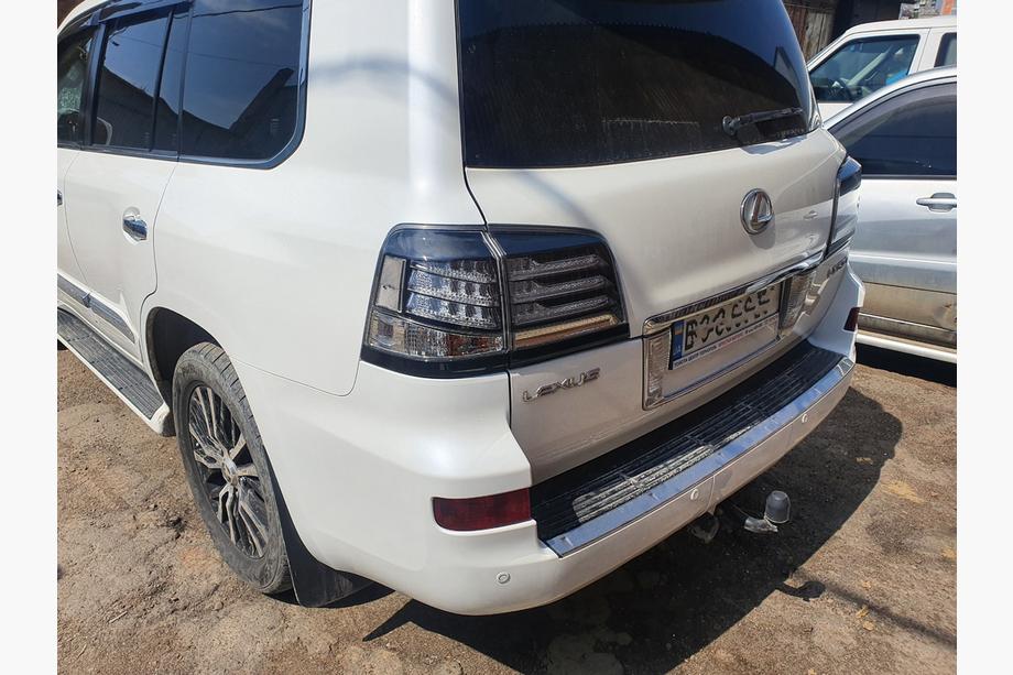 Lexus LX570/450d 2008–2022 Zadní brzdová světla 2012-2015 (Supercharger, 2 ks) Fotografie 6