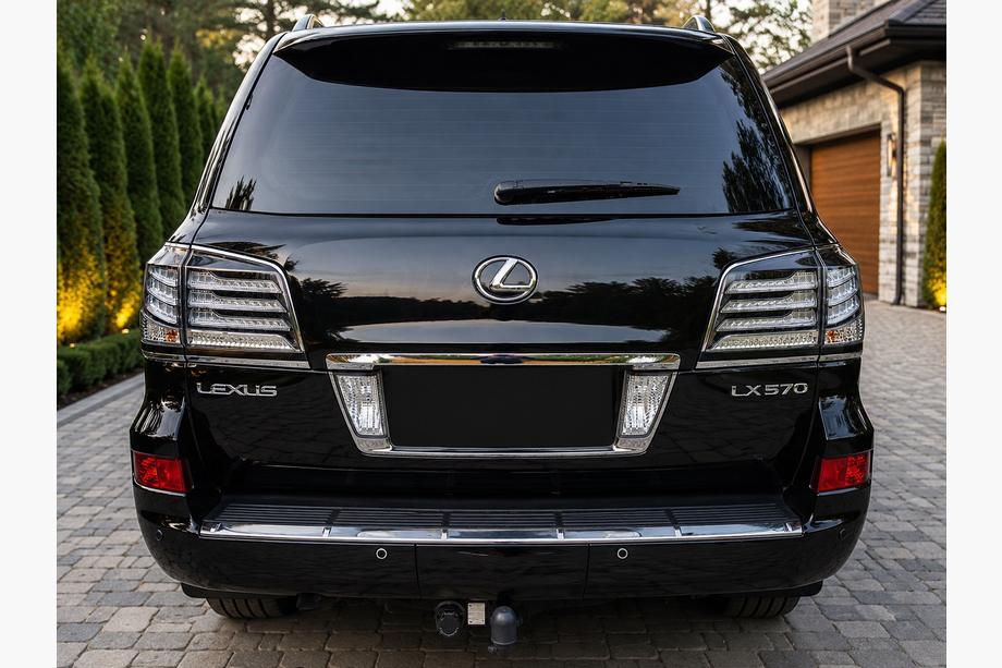 Lexus LX570/450d 2008–2022 Zadní brzdová světla 2012-2015 (Supercharger, 2 ks) Fotografie 1