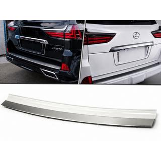 Chromovaná vložka zadního nárazníku (2016+) Lexus LX570/450d 2008–2022 fotografie 1