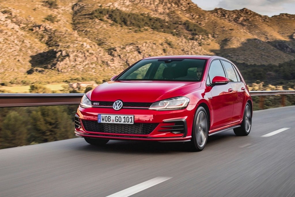 Test nabité verze hatchbacku Volkswagen Golf GTI