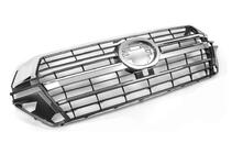 Toyota Land Cruiser 200 2007–2021 Maska chladiče 2016-2021 (design 2019) Bez kamery fotografie 2