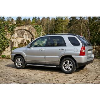 Boční prahy Fullmond (2 ks, hliníkové) Kia Sportage 2004–2010 fotografie 1