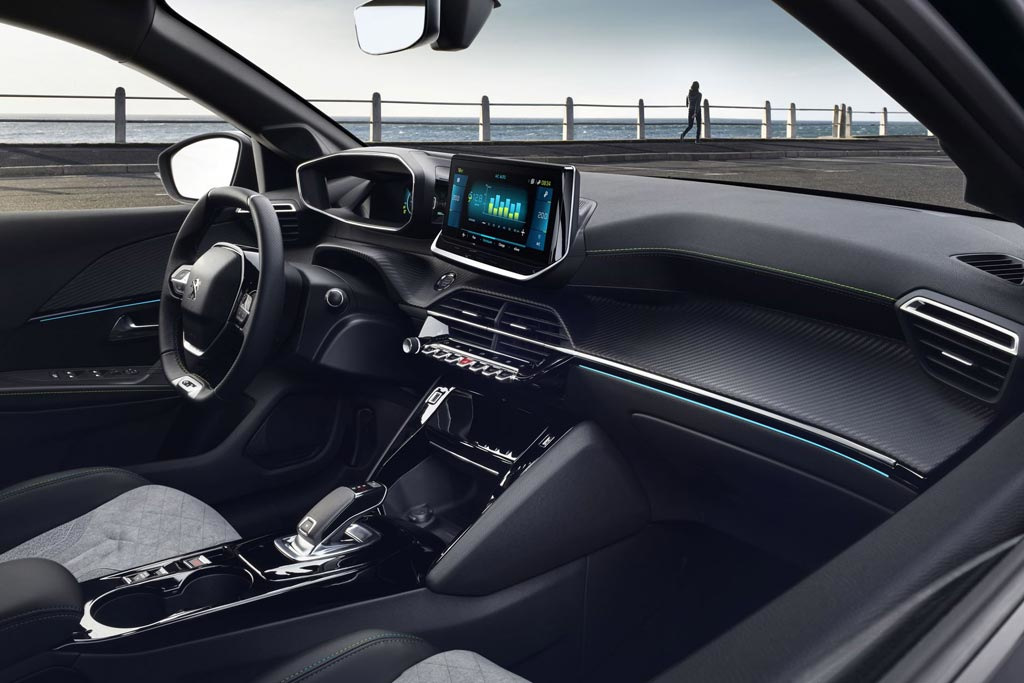 Test kompaktního hatchbacku Peugeot 208 nové generace