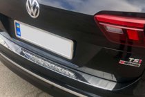 Volkswagen Tiguan 2016–2023 Ochranná lišta zadního nárazníku (Carmos, nerez) fotografie 5