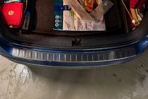 Volkswagen Tiguan 2016–2023 Ochranná lišta zadního nárazníku (Carmos, nerez) fotografie 7
