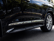 Lexus LX570/450d 2008–2022 Dveřní lišty (design 2016+) fotografie 2