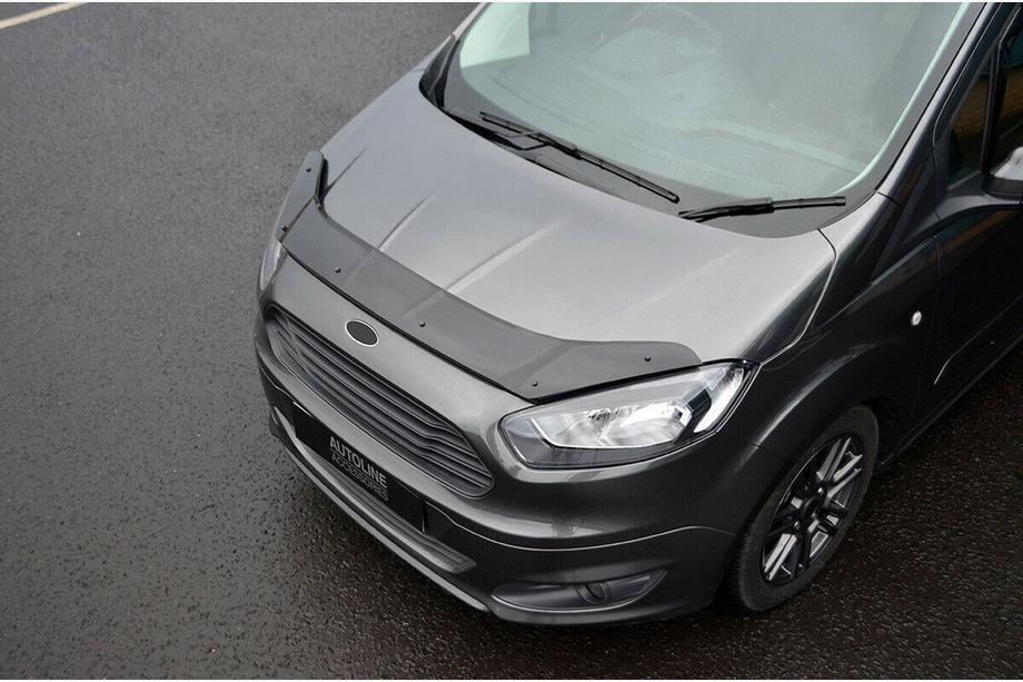 Ford Courier 2014–2023 Deflektor kapoty EuroCap Fotografie 11