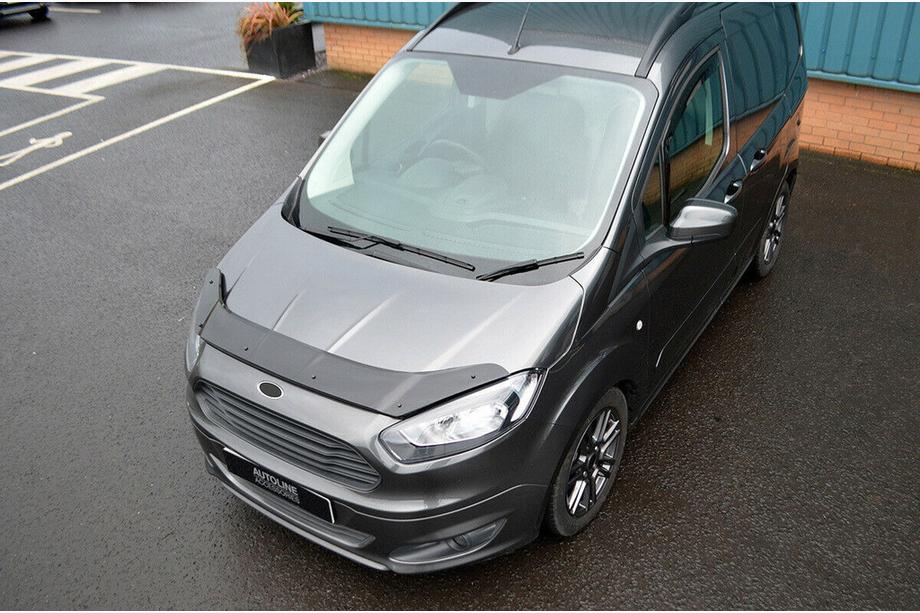 Ford Courier 2014–2023 Deflektor kapoty EuroCap Fotografie 13