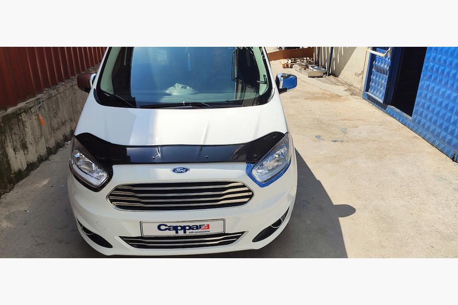 Ford Courier 2014–2023 Deflektor kapoty EuroCap Fotografie 2
