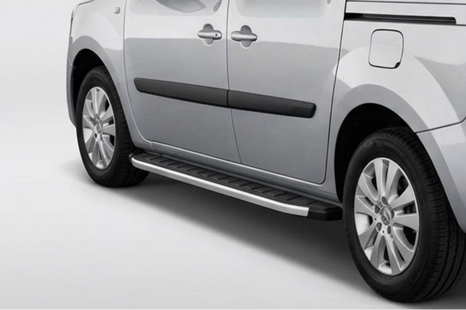 Renault Kangoo 2008–2020 Boční nášlapy Fullmond (2 ks, hliník) Image