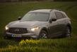 Recenze crossoveru Infiniti QX70 fotografie 1
