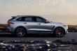 Vyladěná verze prémiového crossoveru Jaguar F-Pace SVR fotografie 3