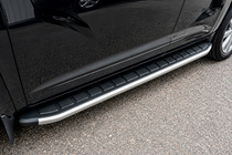 Volkswagen Amarok 2010–2022 Boční nášlapy Fullmond Grey (2 ks, hliník) fotografie 3