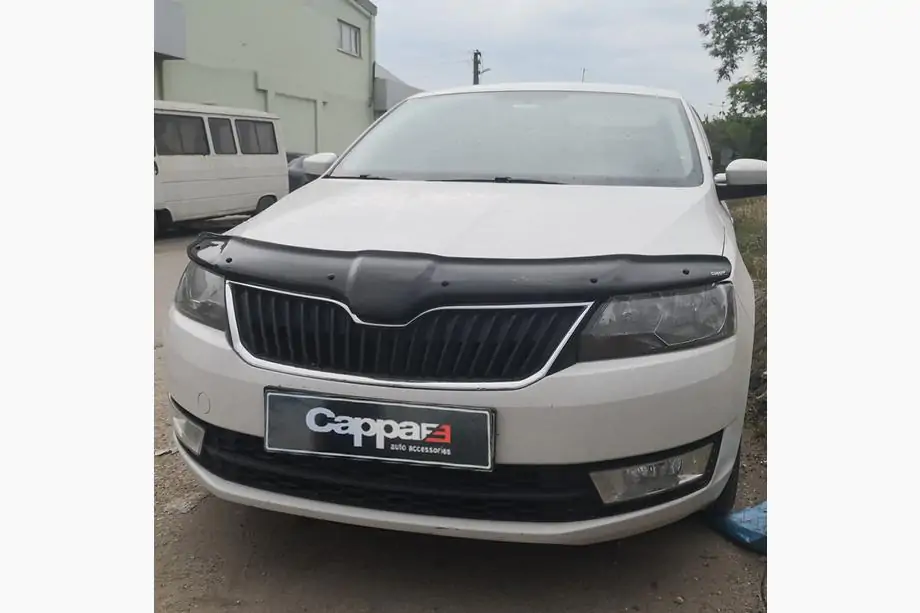 Skoda Rapid 2012–2019 Deflektor na kapotu (EuroCap) Image