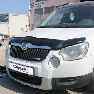 Deflektor kapoty 2009-2013 (EuroCap) Skoda Yeti 2009–2017 fotografie 1