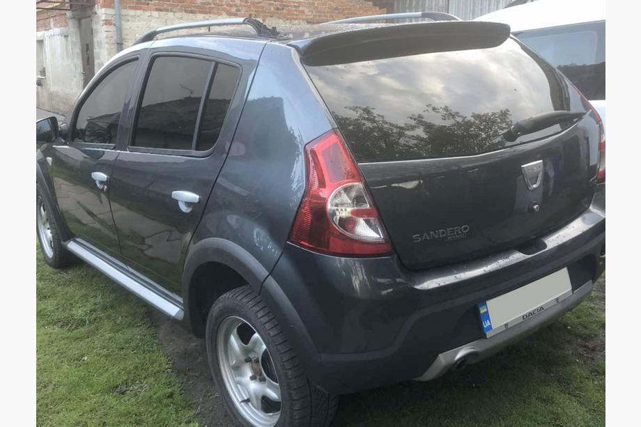 Dacia Sandero 2007–2013 Spoiler (k lakování) Fotografie 3