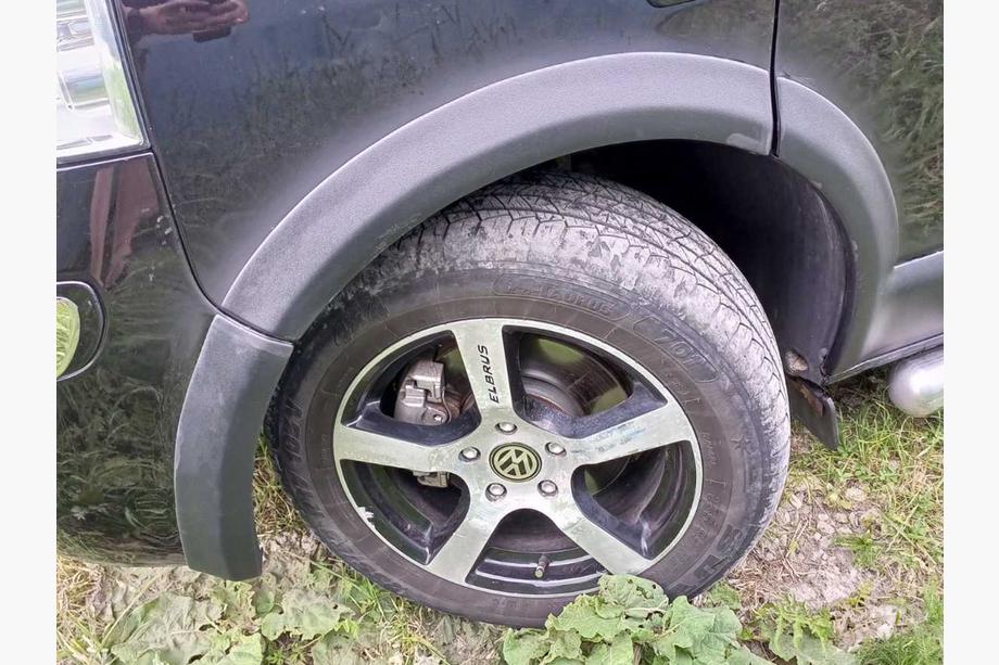 Volkswagen T5 Caravelle 2004–2010 Sada moldingů a lemů blatníků (11 dílů) 1 dveře, krátký rozvor Fotografie 34