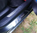 Citroen C-4 Picasso 2013–2022 Kryty prahů Carmos (4 ks, nerez) fotografie 5
