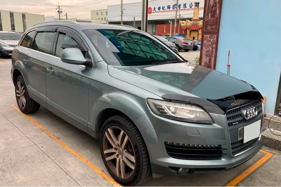 Audi Q7 2005–2015 Ofuky oken (4 ks, HIC) Fotografie 1