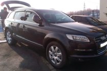 Audi Q7 2005–2015 Okenní deflektory s chromovou lištou (4 ks, HIC) fotografie 6