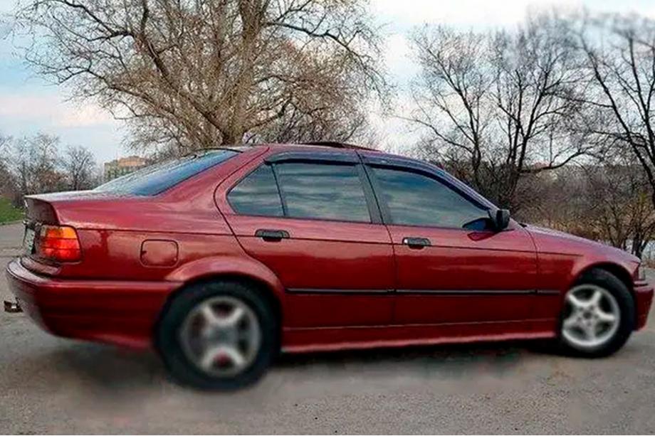 BMW řada 3 E36 1990–2000 Deflektory oken SD (4 ks, HIC) Image