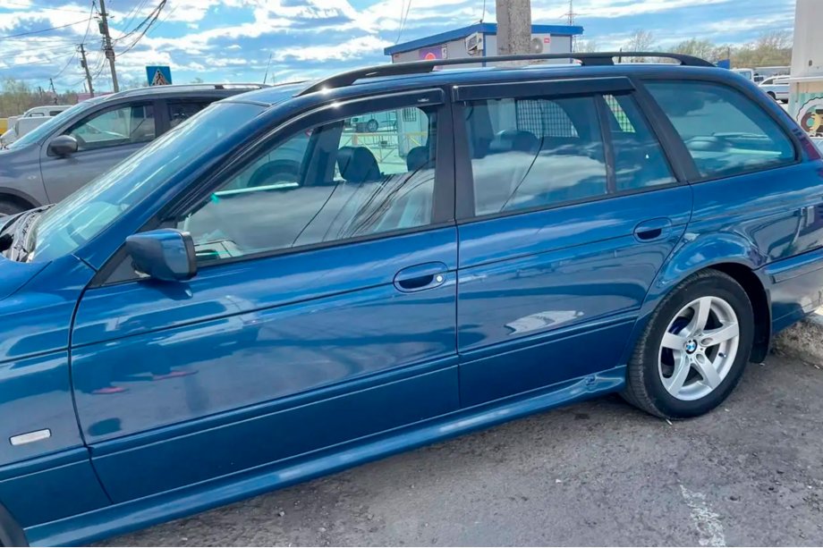 BMW řada 5 E39 1996–2003 Okenní deflektory SW (4 ks, HIC) Image