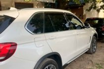 BMW X5 F15 2013–2018 Okenní deflektory s chromovou lištou (4 ks, HIC) fotografie 2
