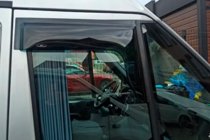 Ford Transit 2000–2014 Ofuky oken (2 ks, HIC) fotografie 1