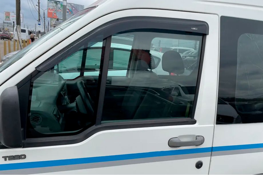 Ford Connect 2002–2006 Ofuky oken (2 ks, HIC) Image
