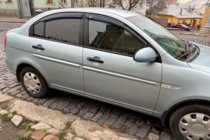 Hyundai Accent 2006–2010 Ofuky oken (4 ks, HIC) fotografie 2