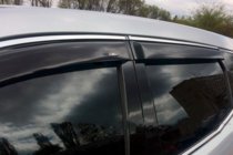 Hyundai Santa Fe 3 2012–2018 Okenní deflektory s chromovou lištou Long (4 ks, HIC) fotografie 4