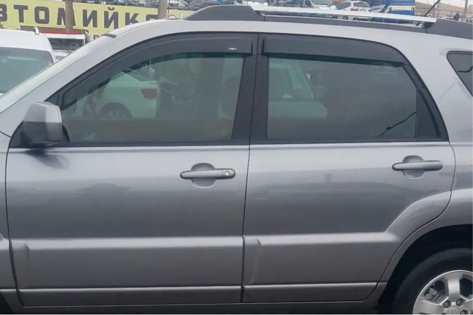 Kia Sportage 2004–2010 Ofuky oken (4 ks, HIC) Image
