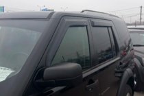 Land Rover Discovery III 2004–2009 Ofuky oken (4 ks, HIC) fotografie 5