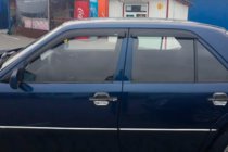 Mercedes E-Class W124 1984–1997 Deflektory oken SD (4 ks, HIC) fotografie 2