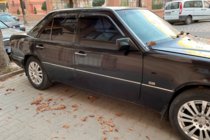 Mercedes E-Class W124 1984–1997 Deflektory oken SD (4 ks, HIC) fotografie 13