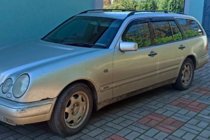 Mercedes třída E W210 1995–2002 Okenní deflektory SW (4 ks, HIC) fotografie 5