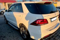 Mercedes GL/GLS třída X166 2012–2019 Ofuky oken (4 ks, HIC) fotografie 6