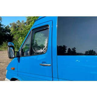 Okenní deflektory vkládací (2 ks, HIC) Mercedes Sprinter W901/902/903/904/905 1995–2006 fotografie 3