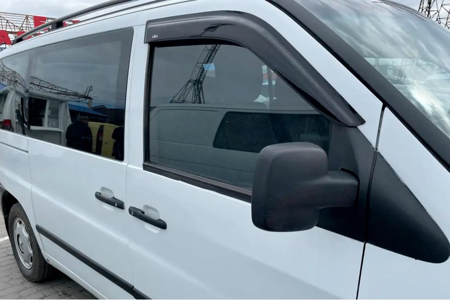 Mercedes Vito W638 1996–2003 Ofuky oken (2 ks, HIC) Image