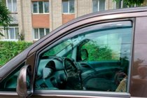 Mercedes Viano 2004–2014 Okenní deflektory vkládací (2 ks, HIC) fotografie 4