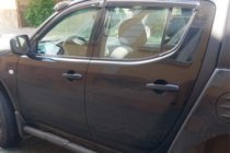 Mitsubishi L200 2006–2015 Ofuky oken (4 ks, HIC) fotografie 1