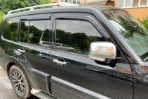 Mitsubishi Pajero Wagon III 1999–2006 Ofuky oken (4 ks, HIC) fotografie 9