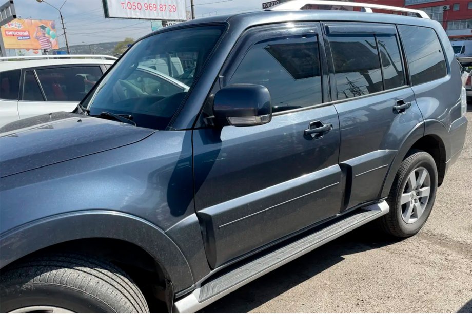 Mitsubishi Pajero Wagon III 1999–2006 Ofuky oken (4 ks, HIC) Image