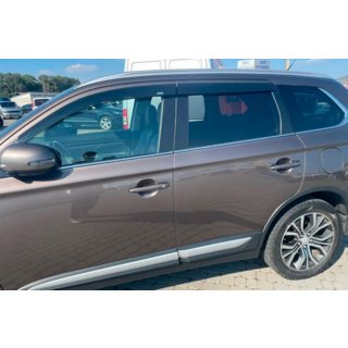 Ofuky oken (4 ks, HIC) Mitsubishi Pajero Sport 2015– fotografie 4