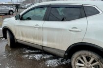 Nissan Qashqai 2014–2021 Okenní deflektory s chromovou lištou (4 ks, HIC) fotografie 2