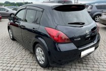 Nissan Tiida 2004–2011 Ofuky oken HB (4 ks, HIC) fotografie 2